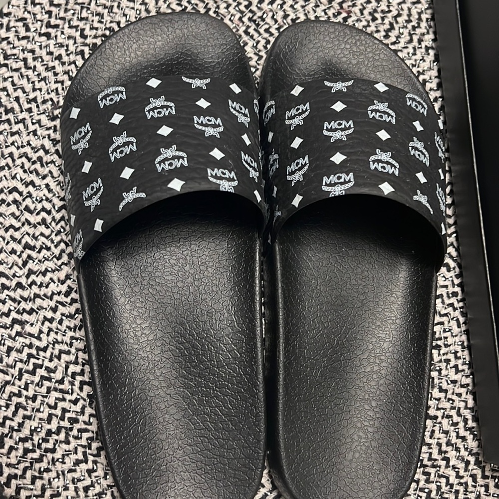 AUTHENTIC BlACK MONOGRAM MCM SLIDES